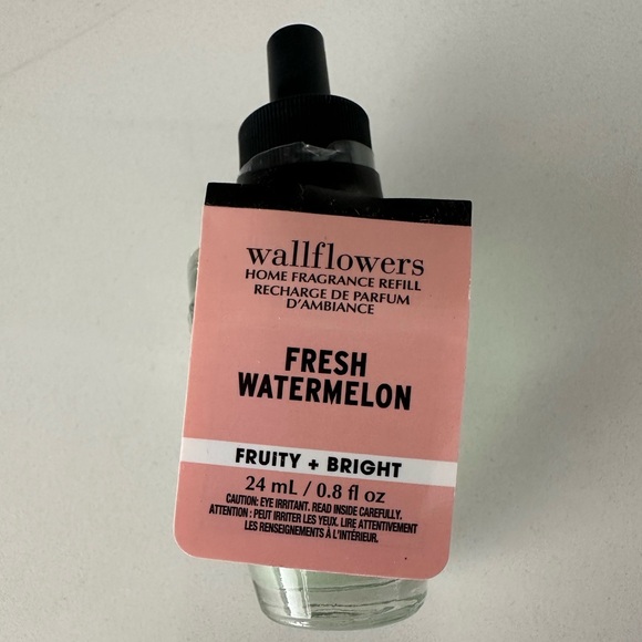 🌴 Bath & Body Works 🥝 Sweet Kiwi & Starfruit Wallflower Refills x6 ➕ 2 FREE!! - Picture 8 of 11